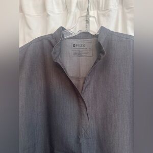 FIGS Heather Gray Collarless Tunic Top